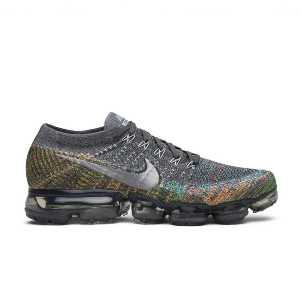 Very good condition rainbow Nike Vapor Max Grey knit multi color